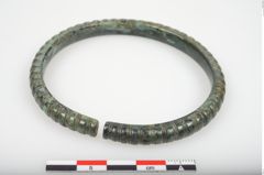 Foto von Bronzearmreif (NHMW-PRAE-025929)